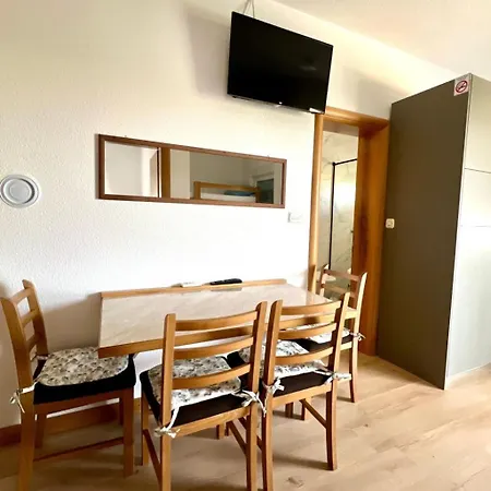 App Kajtazovic 4 By Interhome Apartman *
